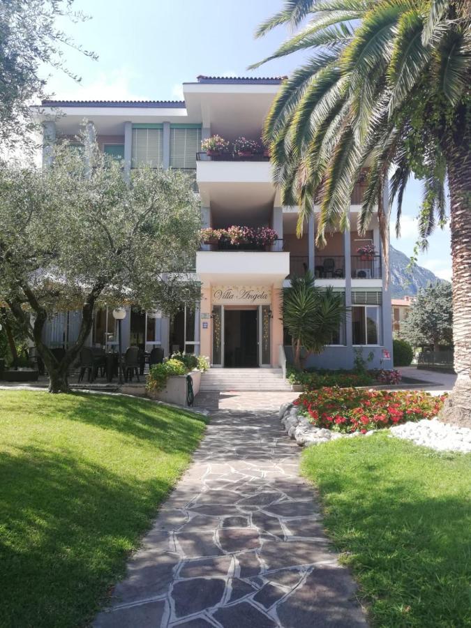 Albergo Villa Angela Toscolano Maderno Exterior foto